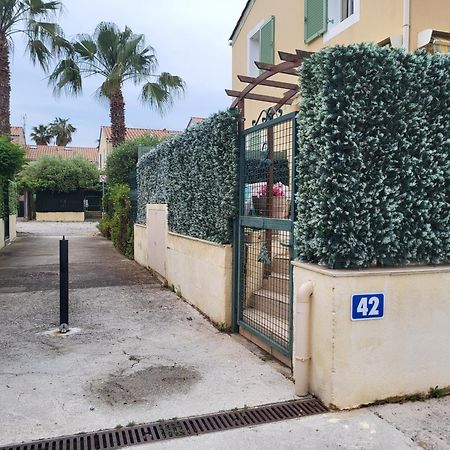 Mazet Climatise Rdj Plages Parking Wifi Gratuit La Londe-les-Maures Exterior photo